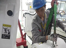 ABB機器人維修保養現場(chǎng)